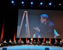 Intervenció del Cardenal Tagle a l’Auditori del Fòrum de Barcelona – Catalunya Cristiana