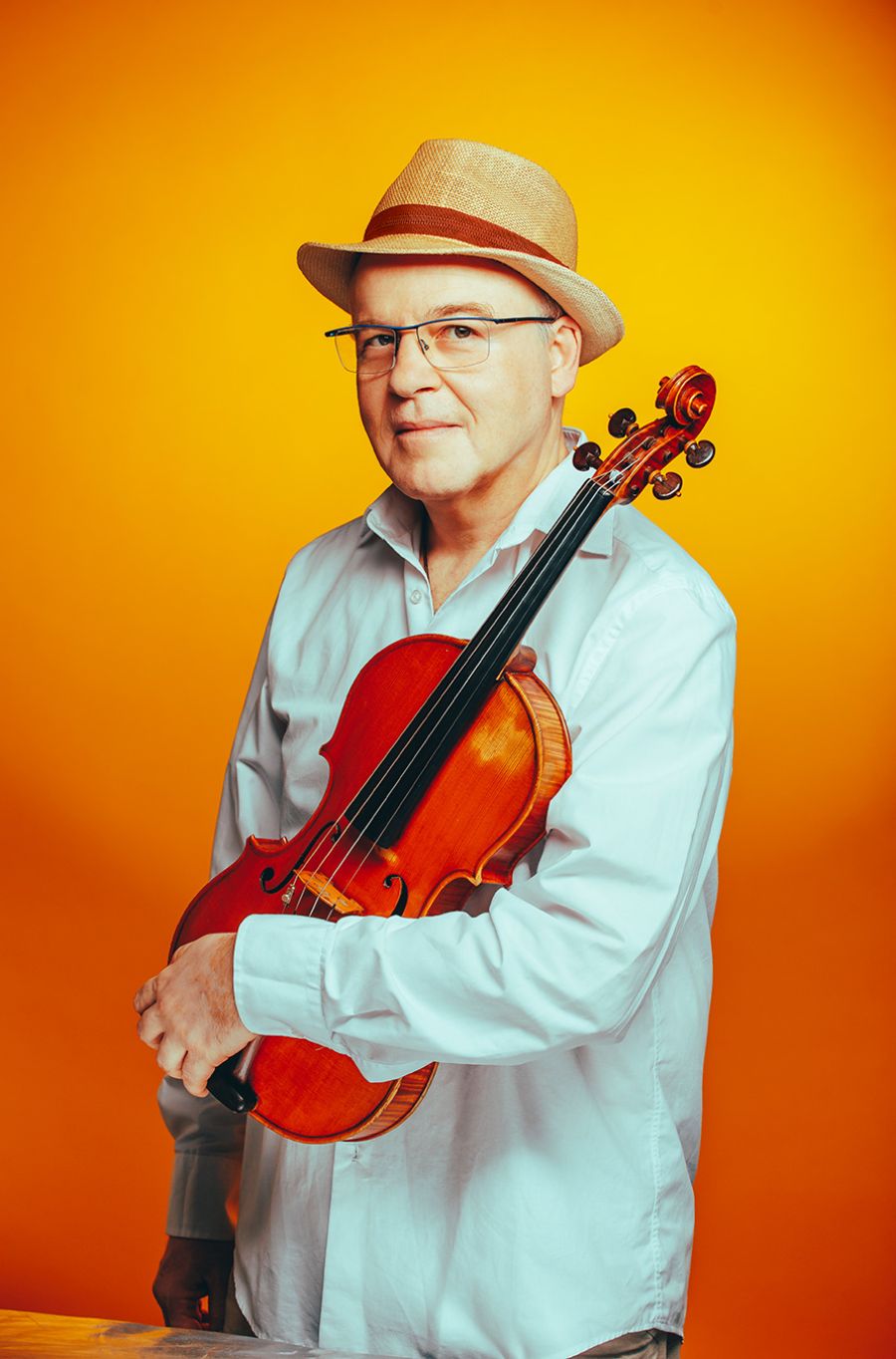 Jordi Cos, viola i president de la Orquestra Simfònica del Vallès | © Jove Orquestra Graeme Clark - Sergi Panizo