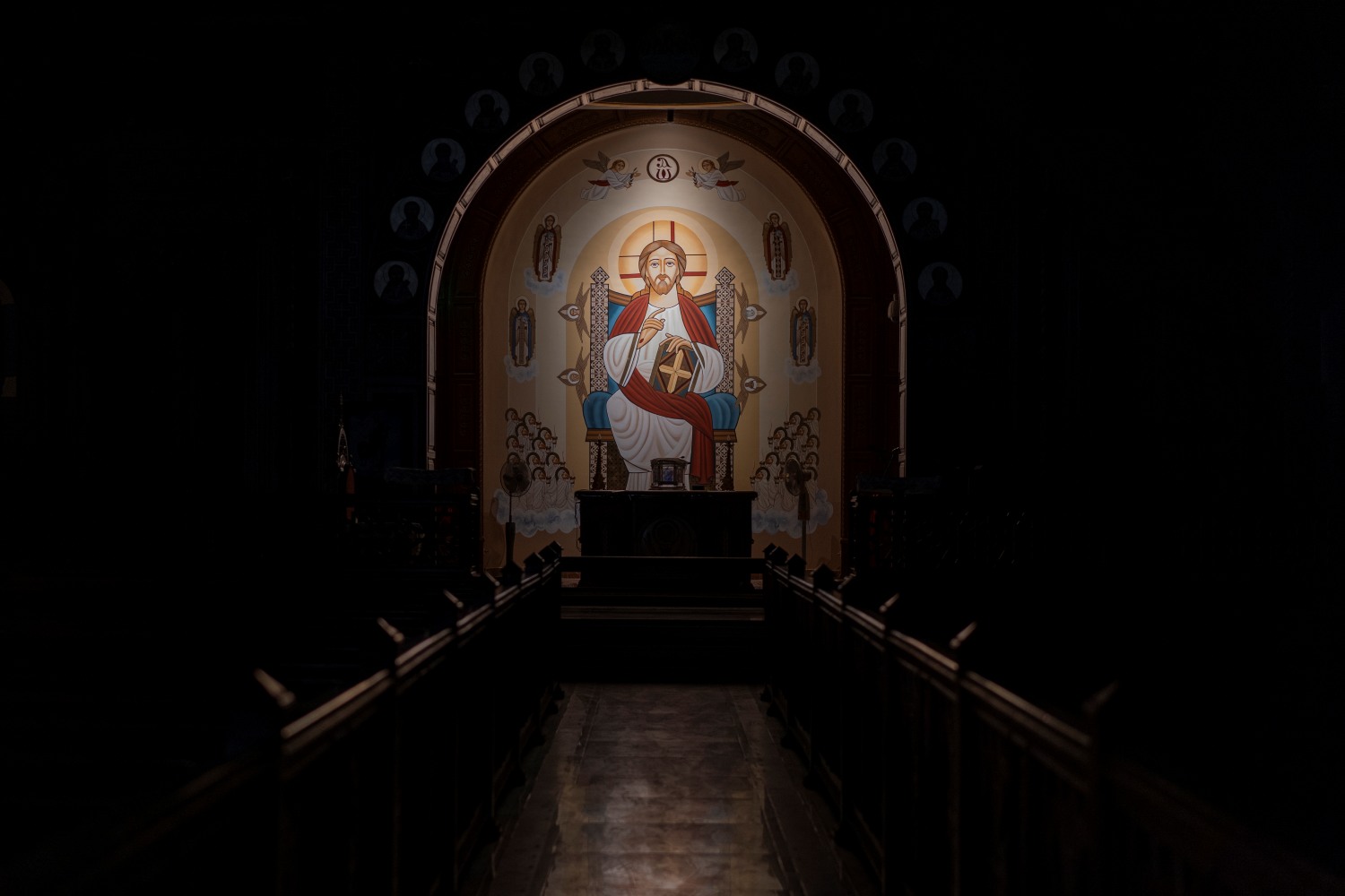 Interior de l'església copta de sant Marc a Asiut