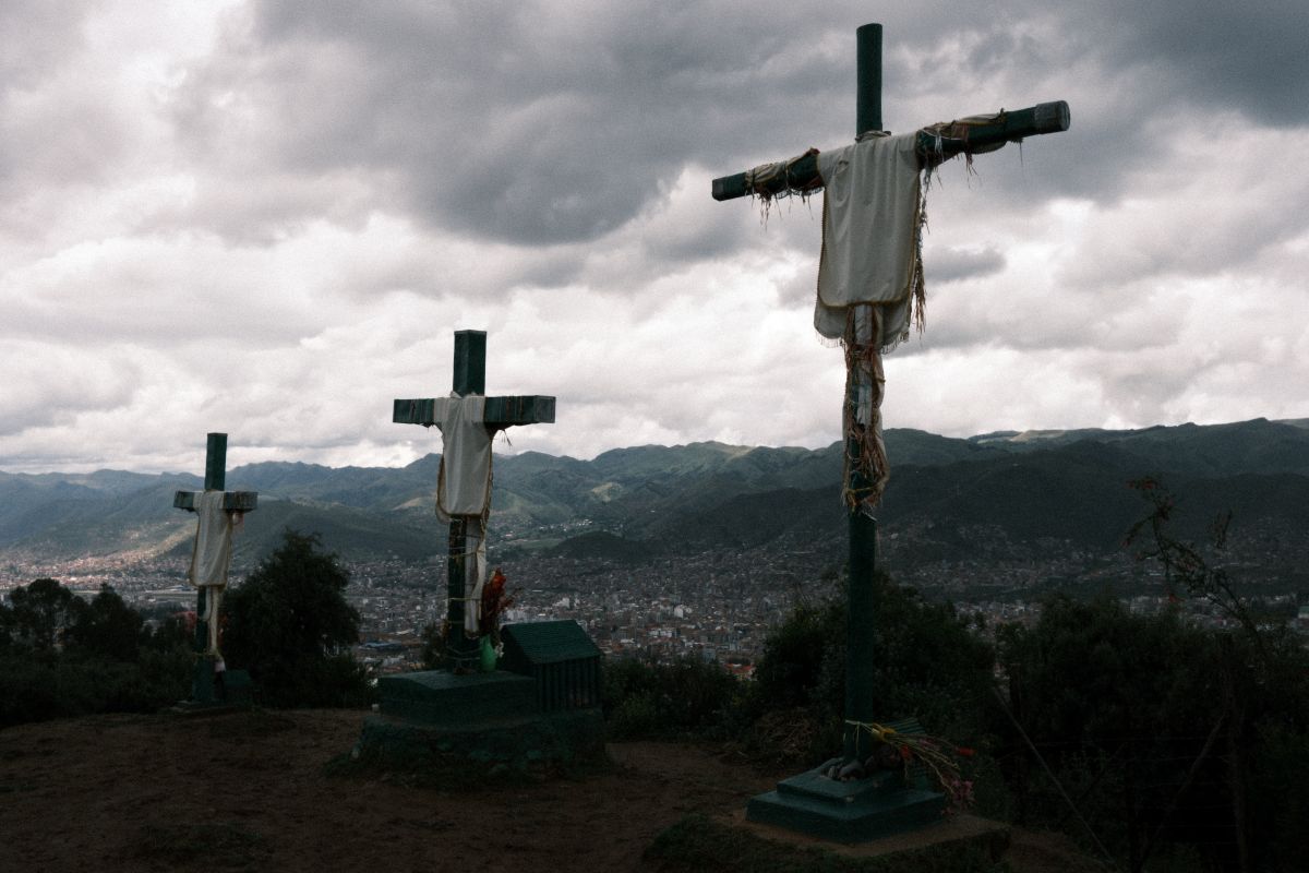 Creus del turó Pukamuqu, a Cusco