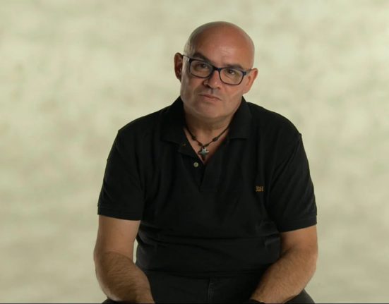 Vicente Esplugues, sacerdot i autor del llibre «Cocinando la Palabra»