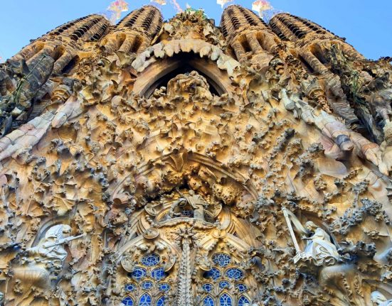 Façana del Naixement de la Sagrada Família